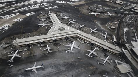 Newark Liberty International Airport Terminal C Loring