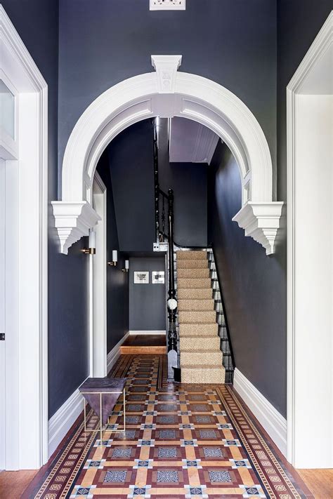 These Are The Best Paint Colors For Hallways According To Designers