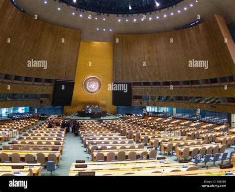 United Nations Headquarters New York Hi Res Stock Photography And