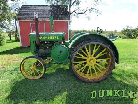 Dunkle Auction Services JOHN DEERE D Unstyled Tractor Steel Wheels W Rubber Cleats