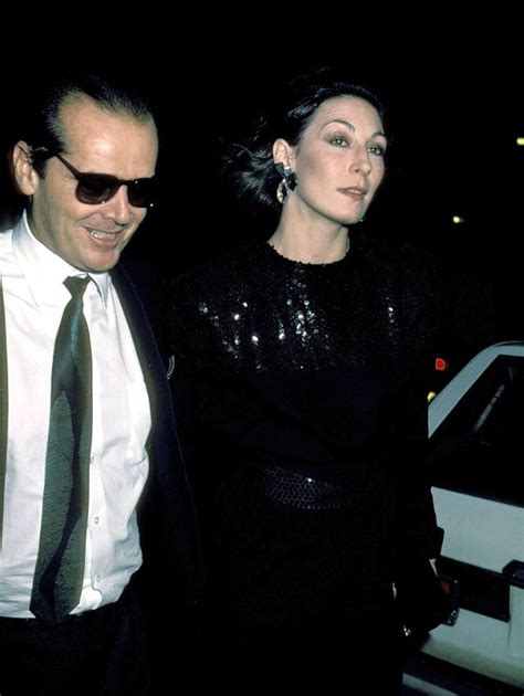 A Look Back When Jack Nicholson And Anjelica Huston Were Together