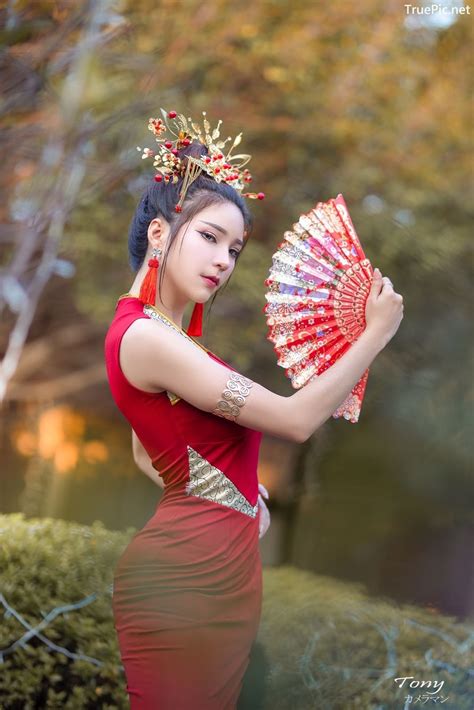 Thailand Hot Model Janet Kanokwan Saesim Sexy Chinese Girl Red Dress Traditional