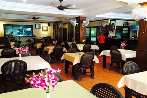 These individually decorated accommodations have separate sitting areas. 9 Best Restaurants in Surin | Ministry of Villas