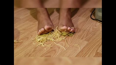 Giantess Bare Feet Foot Crushing Stomping Foot Spaghetti Noodles Xxx Mobile Porno Videos