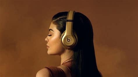 Kylie Jenner In Beats Balmain Special Edition Studio Wireless YouTube
