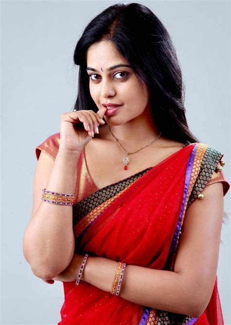 Bindu Madhavi Tamil Actress Latest Cute And Hot Gallery