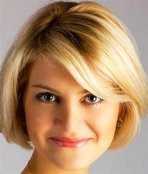 27 best short hairstyles for round faces over 50 hairstyle catalog