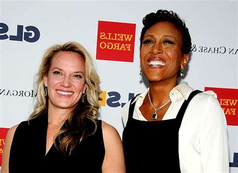 Robin Roberts Net Worth And Salary Know Her Partner Amber Laign