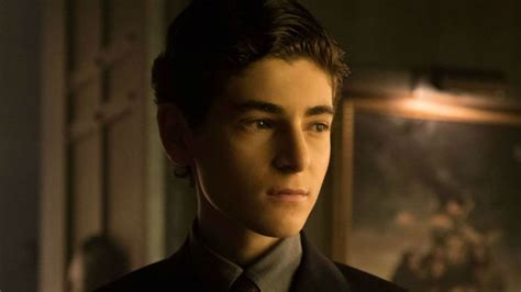 David Mazouz Shares His Goodbye To Sean Pertwee As Gotham After