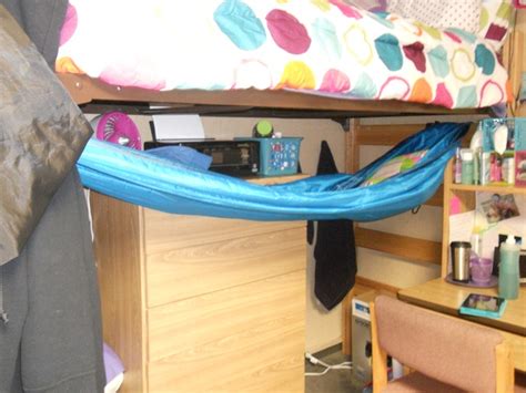 Put A Hammock Under Your Bunk Bed House Inspiration Bunk Beds Bunks