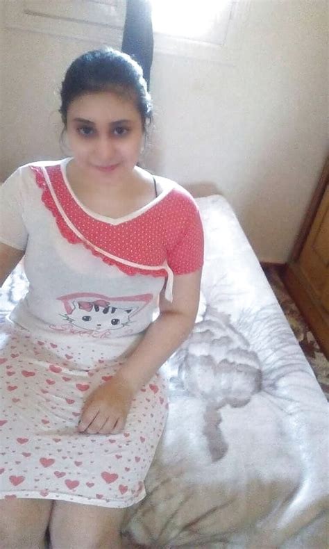 Egyptian Arab Girl Big Boobs Selfie Naked Photo
