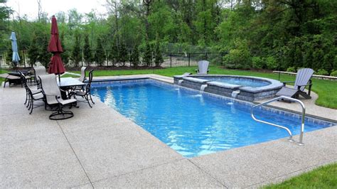 Fiberglass Pools With Tanning Ledges What Are Your Options