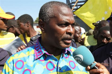 Abel Chivukuvuku Defende Autonomia Regional Para Cabinda