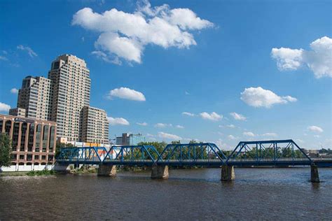 13 Of The Best Things To Do In Grand Rapids Michigan