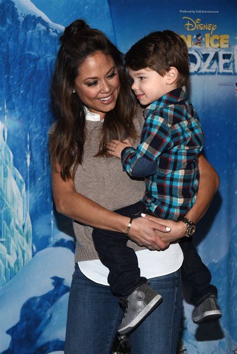 Vanessa Lachey Has A Frozen Themed Date With Her Adorable Son