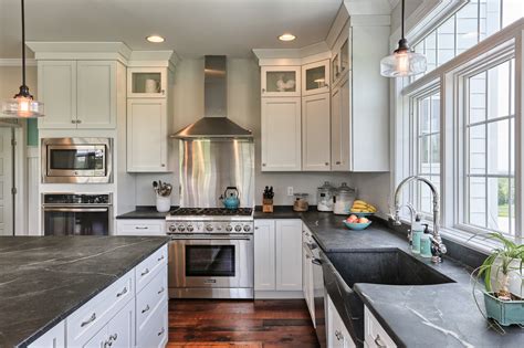Project Spotlight: A Country Farmhouse Kitchen | Metzler Home Builders