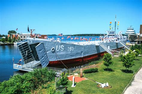 Wwii Landing Ship That Carried 9000 To War Is Rare Floating Museum