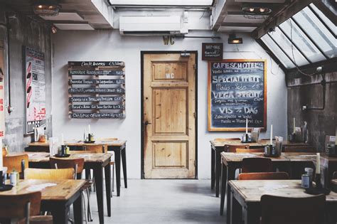 6 Ideas For Small Restaurant Designs To Put A Big Smile On