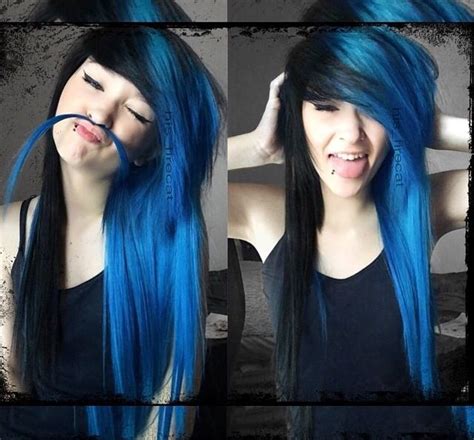 Wish I Had This Hair I M In Love With It Split Dyed Hair Cute Hair Colors Hair Inspiration