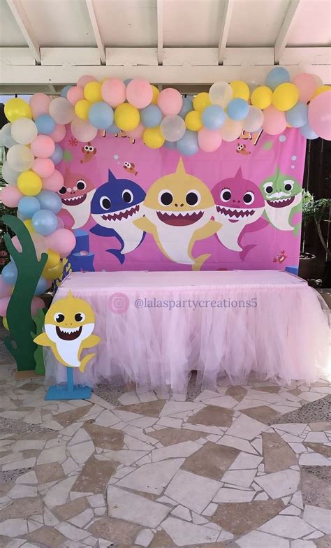 Baby Shark Party For Girls 1st Birthday Party Balloon Garland Em 2020