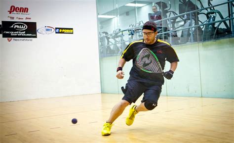 Does not move sufficiently to allow opponent his shot. Racquetball - Shots - Tutorialspoint