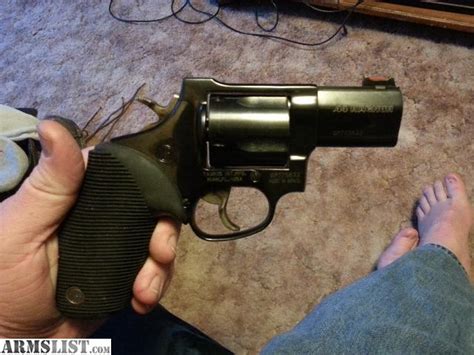 44 Magnum Snub Nose Revolver