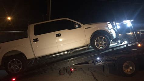 Driver Of Stolen Pickup Sought After Tulsa Police Chase