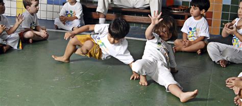 Capoeira Na Educação Infantil