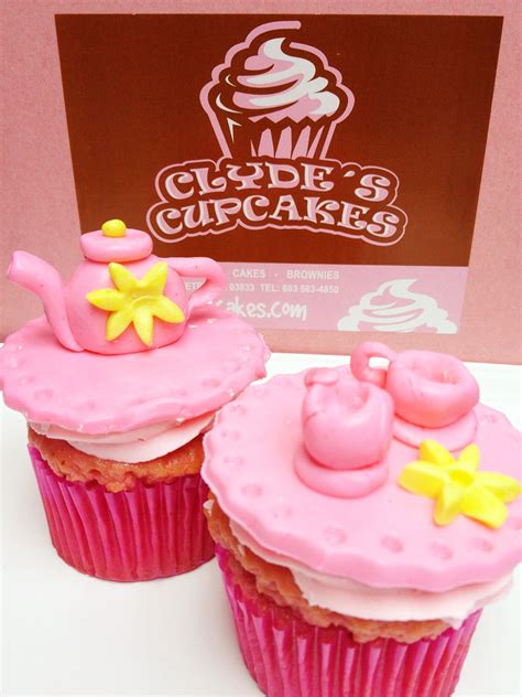 How Adorable Are These Teacup And Teapot Cupcakes For A Birthday Tea Party Brownie Cake