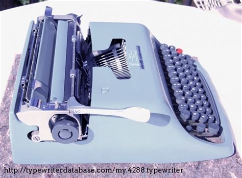 1952 Olivetti Studio 44 On The Typewriter Database