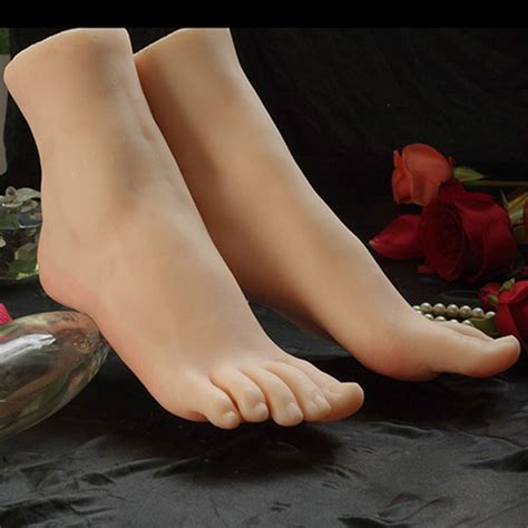 Pair Silicone Lifesize Female Mannequin Foot Display J Cuotas Sin Interés