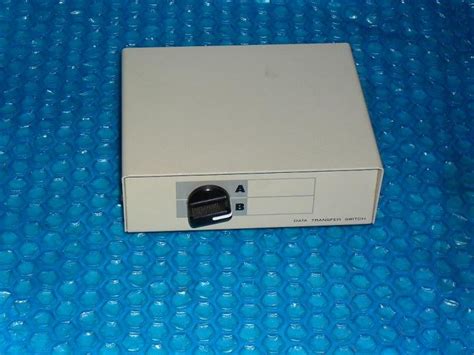 Manual Data Transfer Switch Box stk#(2823)