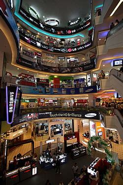 3.14433, 101.70977) is a shopping mall in the bukit bintang neighbourhood of kuala lumpur. Plaza Low Yat - Wikipedia