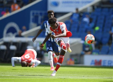 Bukayo saka statistics played in arsenal. Arsenal: Don't worry, Bukayo Saka is a midfielder now too