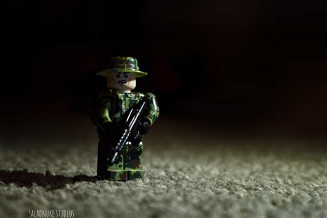 Lone Soldier Lone Sas Trooper With M16 Based Of Sas Operat Flickr