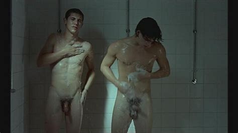 Logan Lerman Nude Ator Pelado Na Cena Do Filme Xvideos Gay