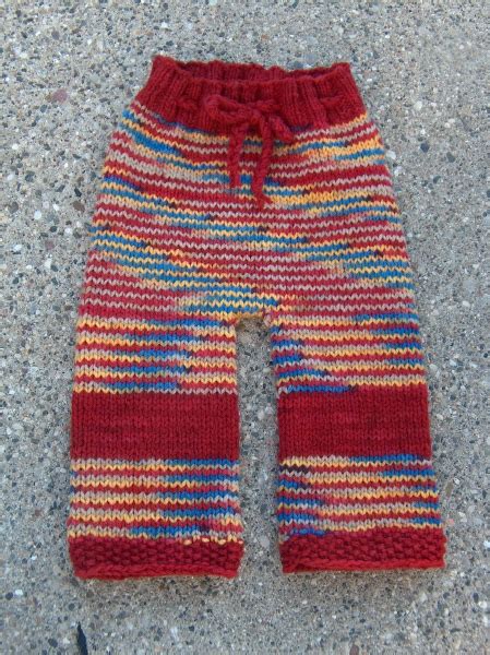 Discover free knitting patterns for socks, accessories, toys, hats, mittens, home décor and more. Aubrey DoodlePants Knitting Pattern