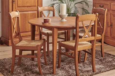 Voir plus d idées sur le thème table chêne massif mobilier de salon chene massif. Table ronde extensible en chêne massif : une allonge | Hellin