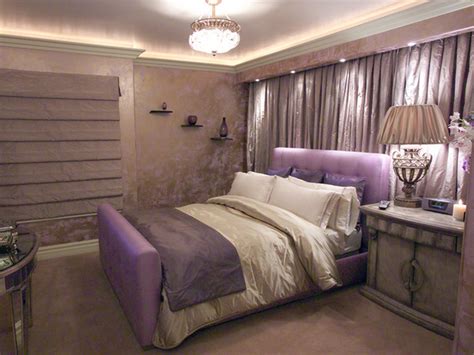 We've collected 75 ideas for blue furniture and decor that will look beautiful in every bedroom. luxury bedroom decorating ideas - Iroonie.com
