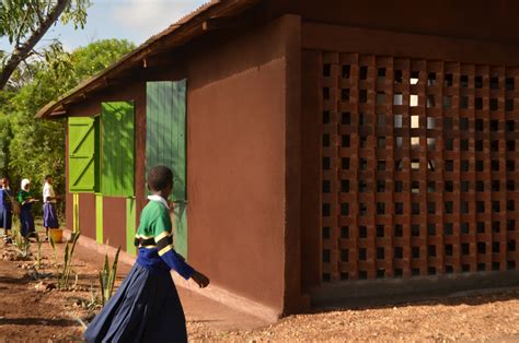 Local Clay And Rammed Earth In Tanzania Childrens Library