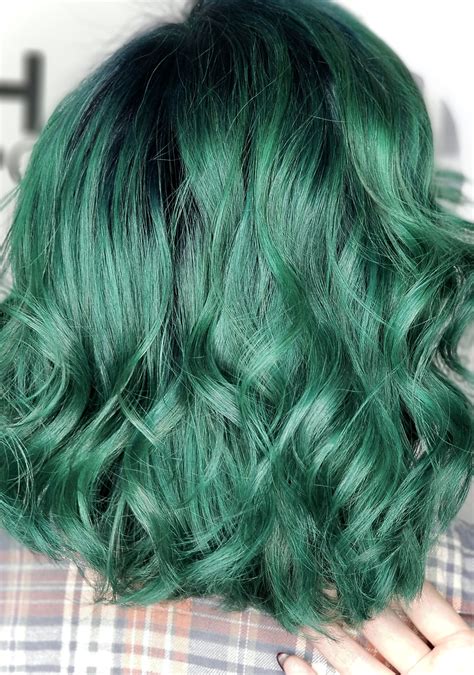 Green with envy over this beautiful color. | Redken hair ...