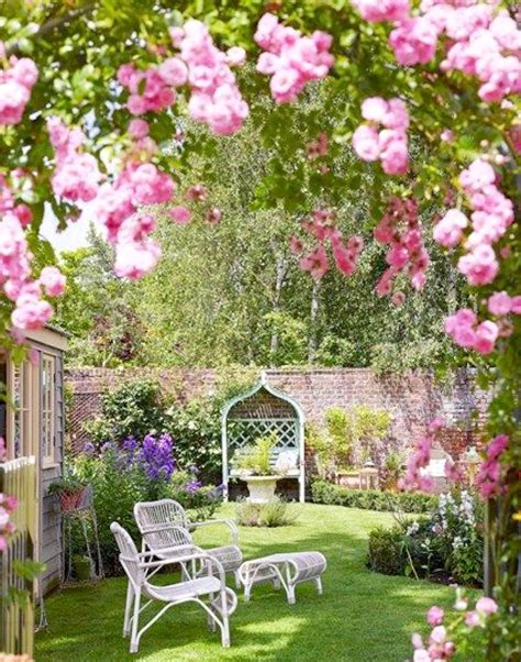 Pin By Beautiful Places On Beautiful Places Rose Garden