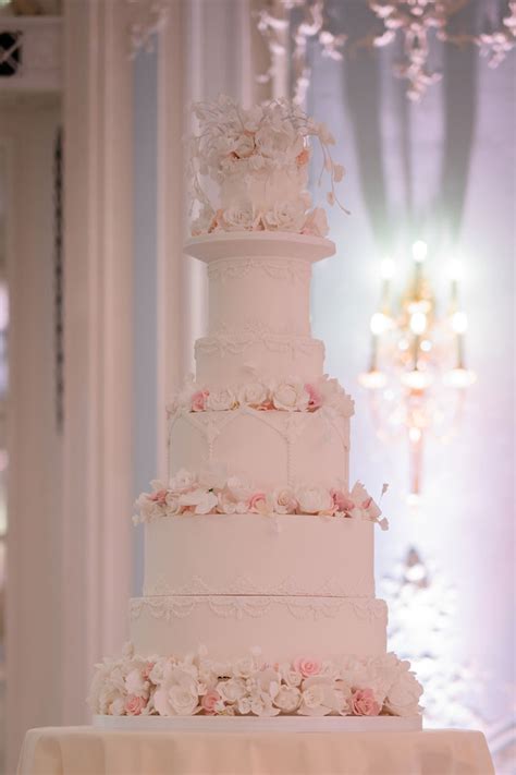 The Savoy Luxury Wedding Cake By Gc Couture Wedding Cakes In London