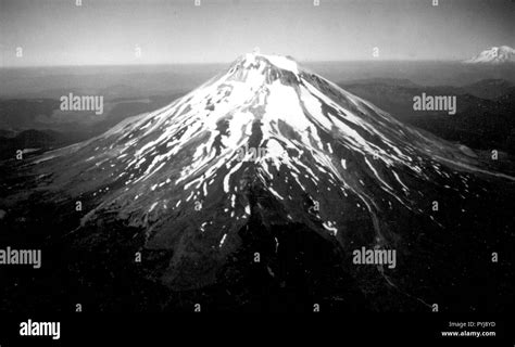 1960s Mount St Helens Hi Res Stock Photography And Images Alamy