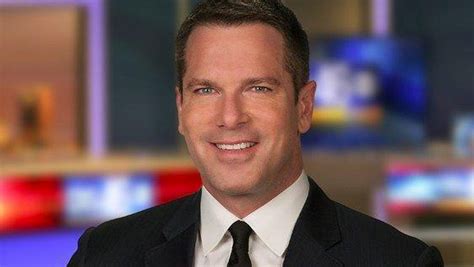 Former Msnbc Anchor Thomas Roberts Leaves Local Anchor Job After 14 Months