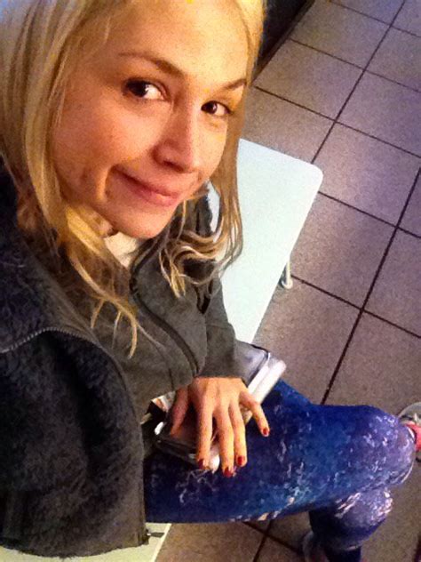 Tw Pornstars Sarah Vandella Twitter Coffee Shop Selfie Good Morning