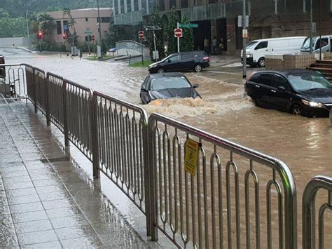 Floods can happen in the blink of an eye. PUB issues high flash flood alerts in Singapore, residents ...
