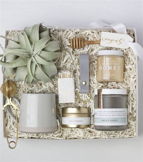 These gift box are offered at mouthwatering prices. 9 Stylish Companies That Are Making Curated Gift Boxes ...