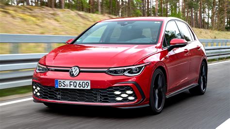 The volkswagen recommended retail price (rrp) includes sales tax exemption of 100% for ckd. 2020 Volkswagen Golf GTI: prices, specs and release date ...