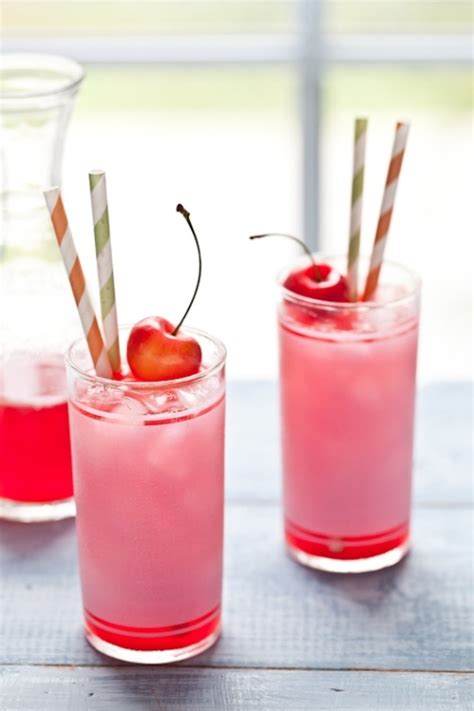 Sweet Cherry Cocktails Fresh Fruit Recipes Cherry Cocktail Yummy Drinks